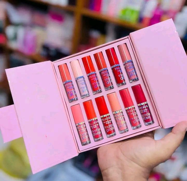 12 Pcs Mocallure Matte Lip Gloss Set Multicolor Velvet 12 Pcs Mocallure Matte Lip Gloss Set Multicolor Velvet