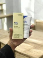 Flicka Silk Touch 3 in 1 Glowy Moisturizer & Primer for All Skin Types