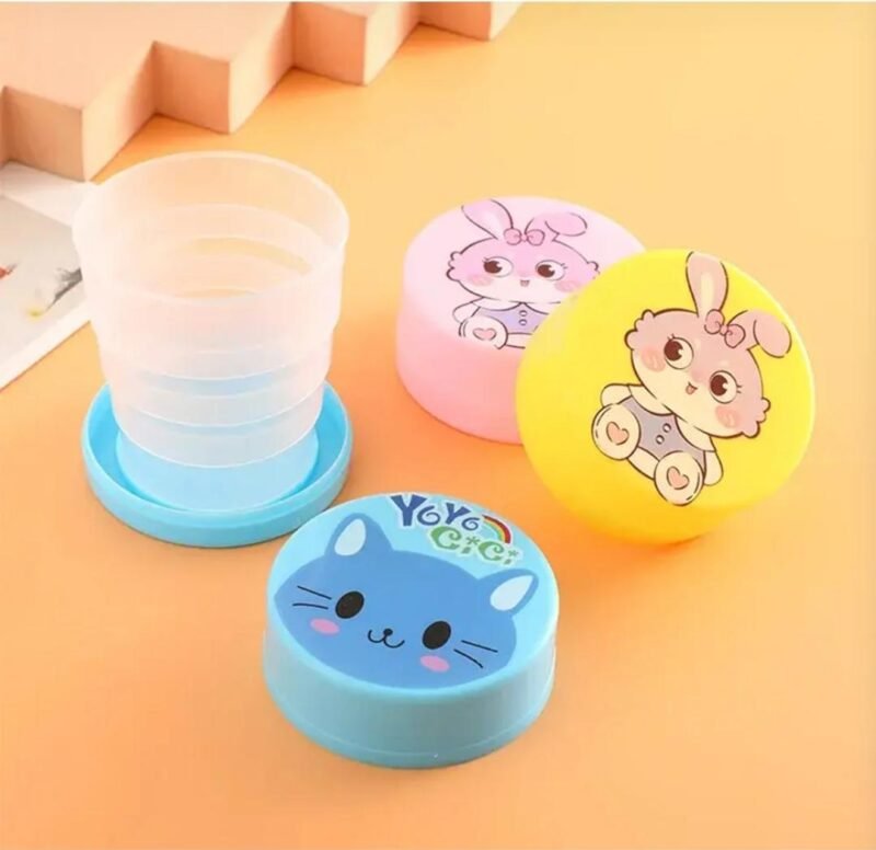 Plastic Travel Cups Set of 2 Multicolor