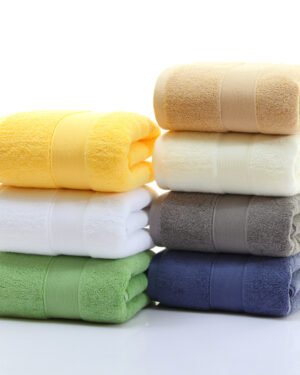 Pure Cotton Bath Towel 650g Thick Soft White