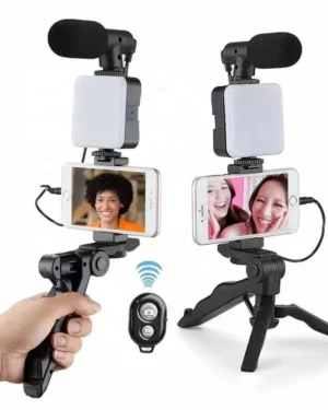 Vlogging Kit with Mic & Light Black