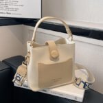 Women Crossbody Bag Off-white Khaki Large Capacity Stylish