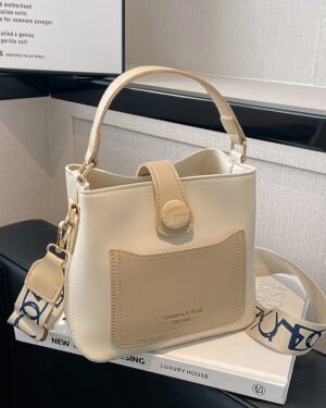 Women Crossbody Bag Off-white Khaki Large Capacity Stylish